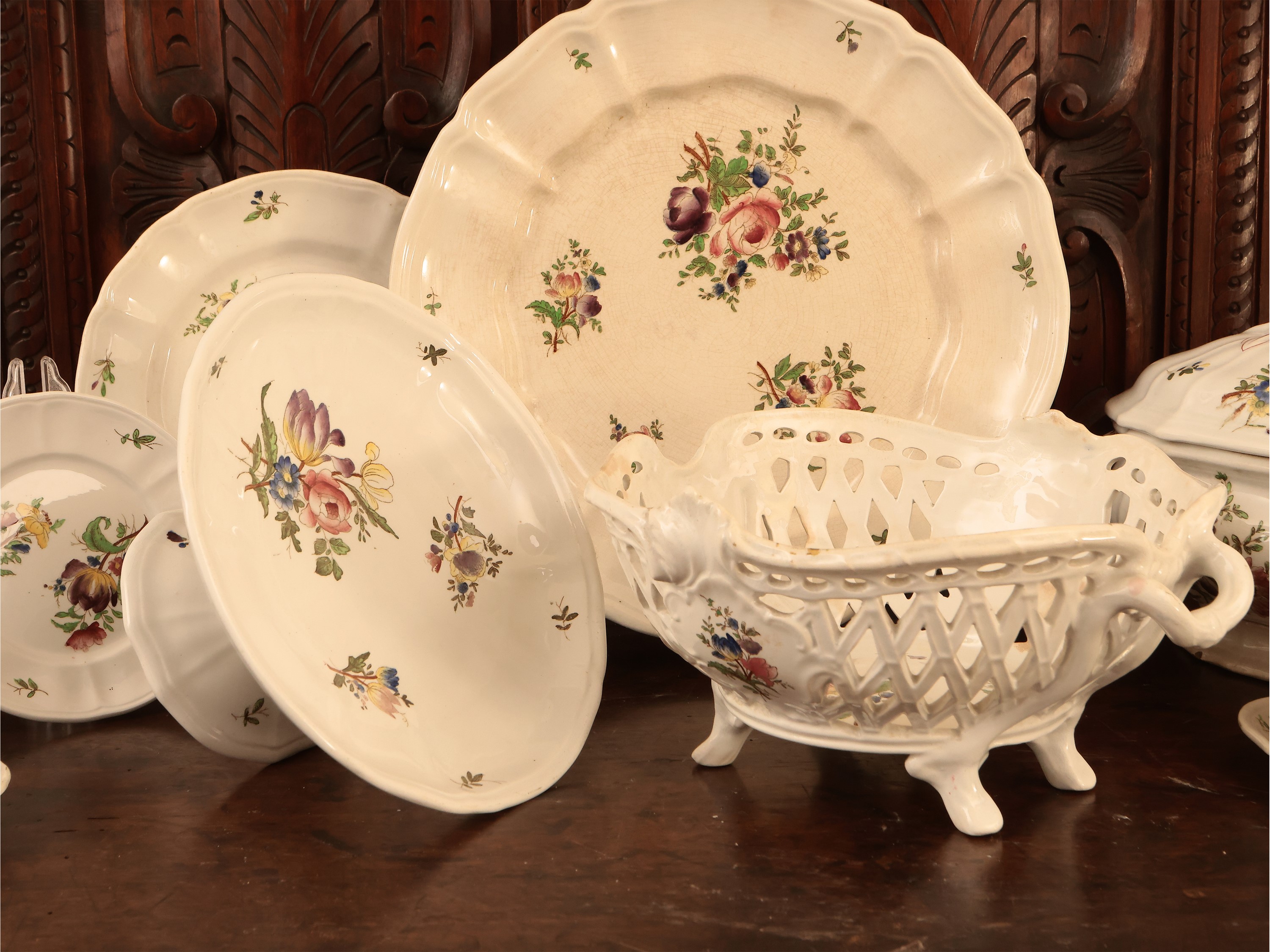 Servizio di Piatti in Terraglia, Società Ceramica Richard