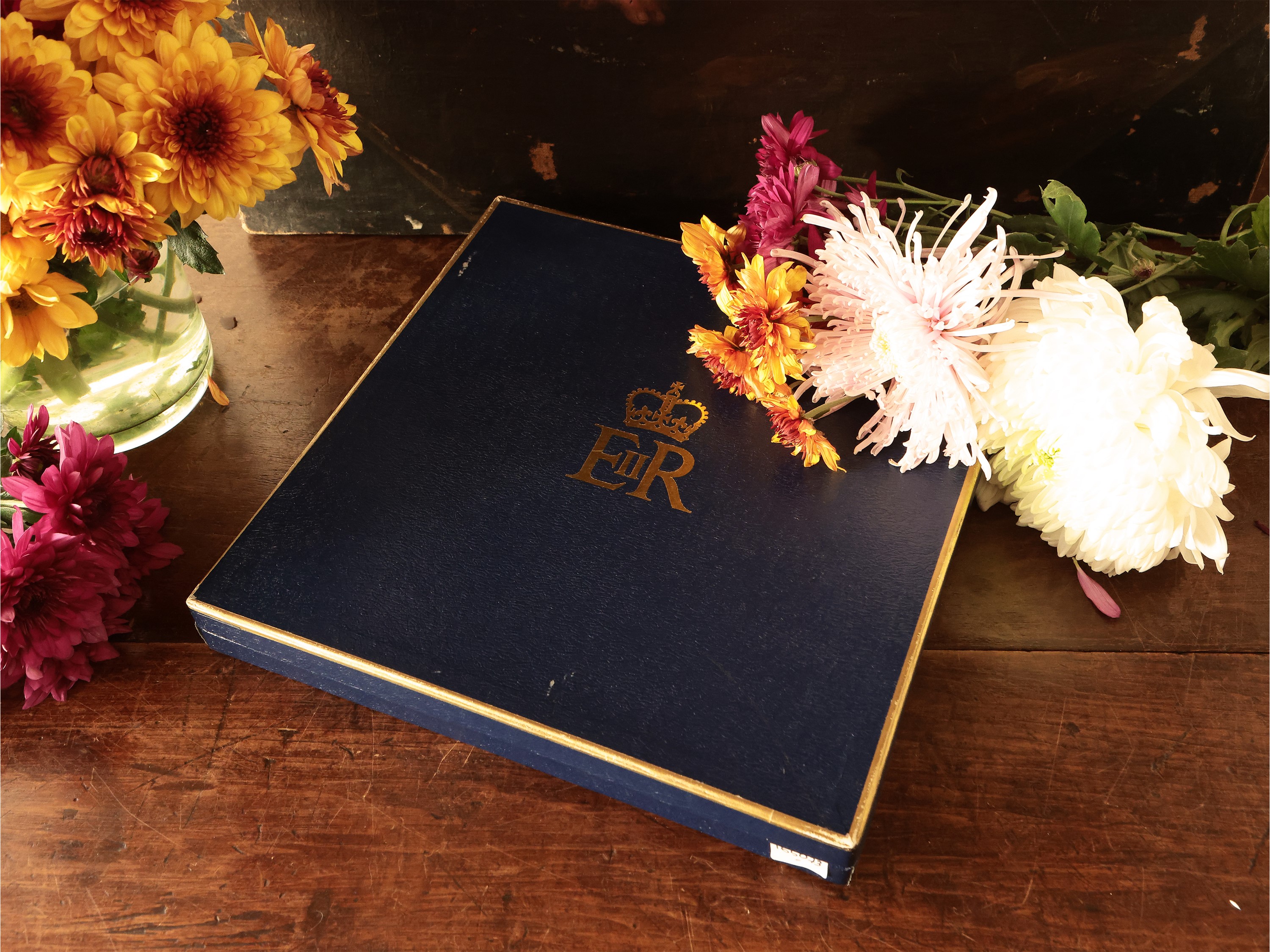 Piatto in argento Regina Elisabetta II e Filippo di Edimburgo 1972