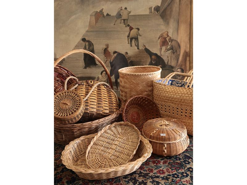 Assortimento di Ceste in Vimini e Paglia