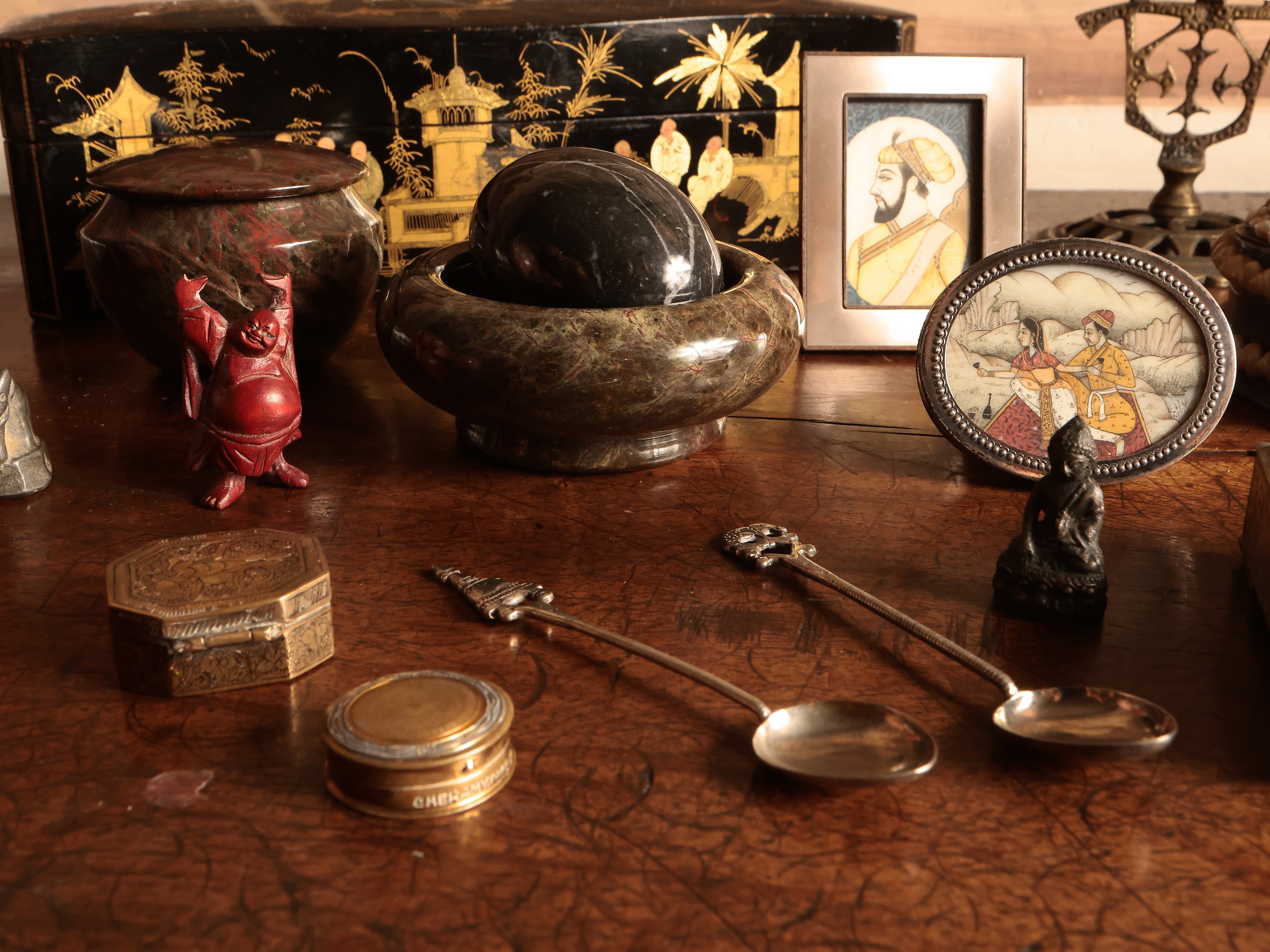 Miscellanea di Curiosità Orientali