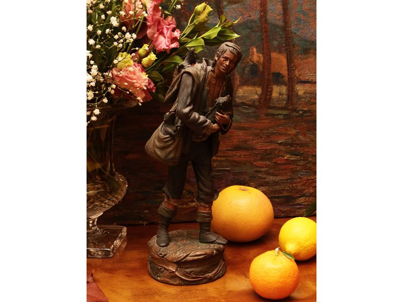 Figura da Presepe in Gesso Policromo