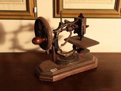 Macchina da Cucire da Scuola D'epoca