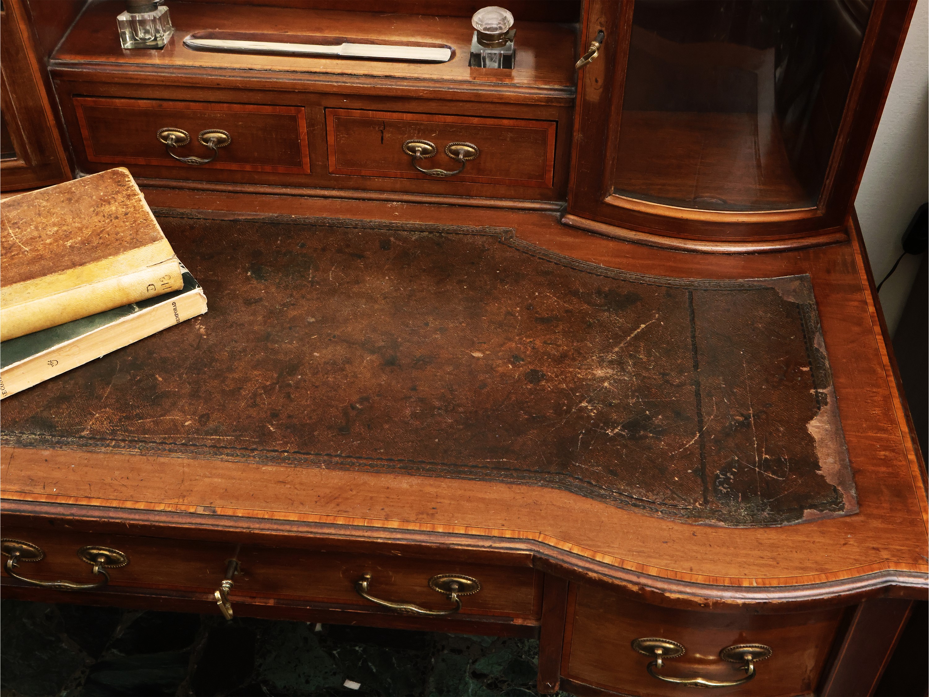 Scrittoio da Signora in Satinwood