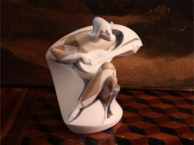 Arlecchino Musicante in Porcellana, Serie Utopia, Lladrò