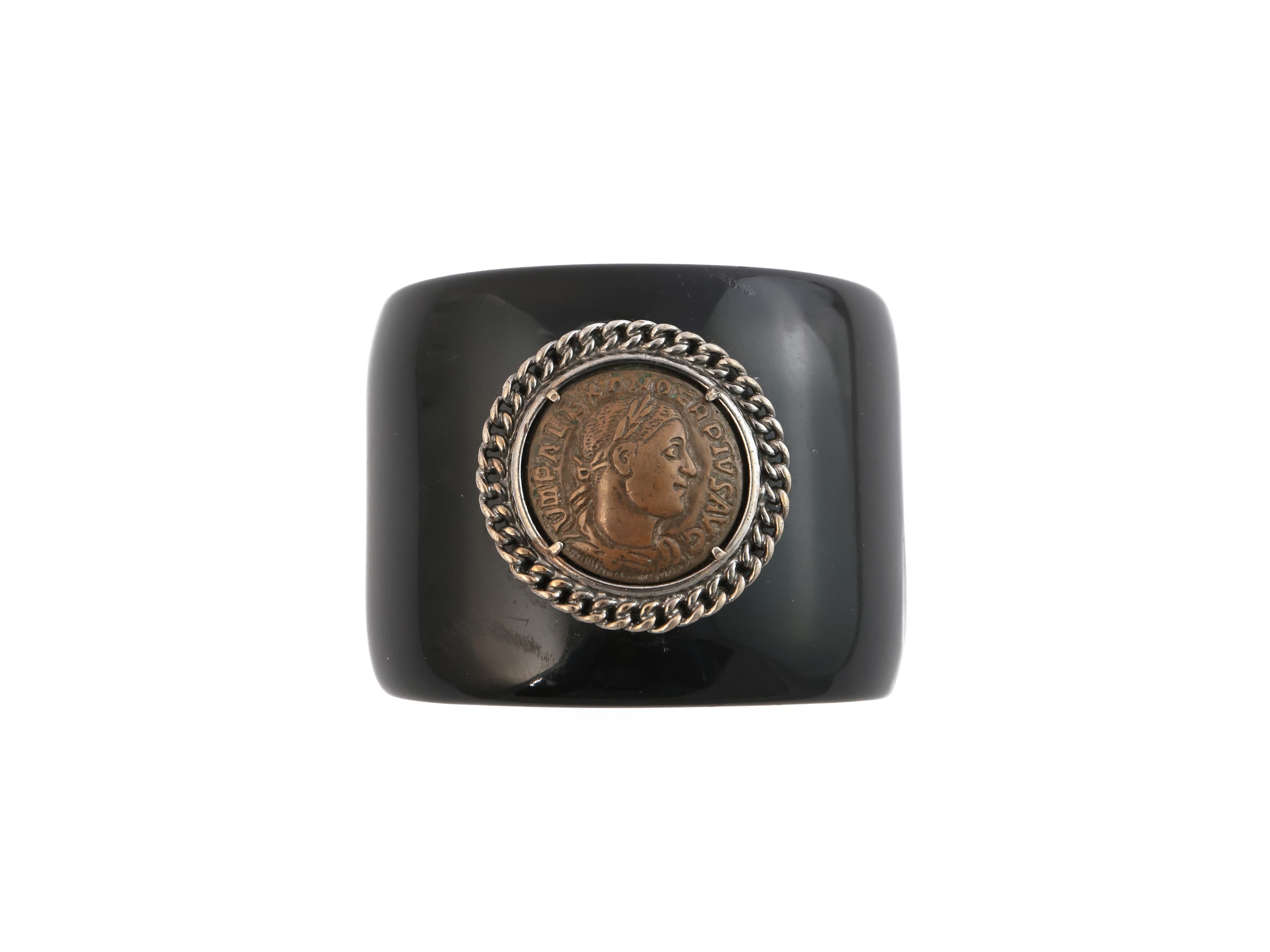 Bracciale in Bachelite con Medaglione Centrale in Bronzo