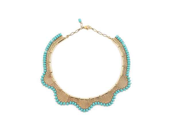 Collana semirigida in metallo giallo con pietre in pasta di turchese