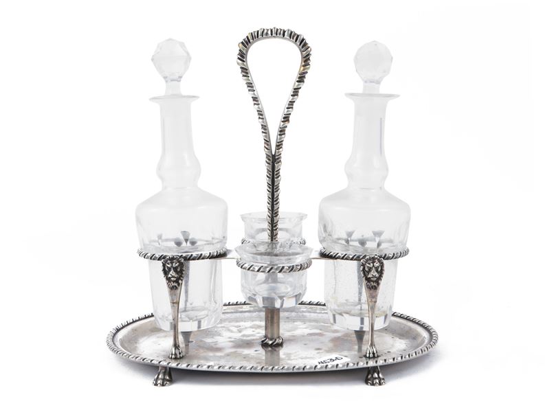 Oliera in argento