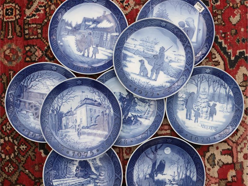 Collezione di nove piatti di Natale in porcellana, Royal Copenhagen