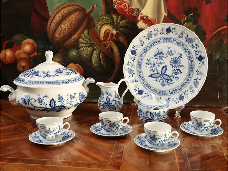Assortimento di Accessori per la Tavola in Porcellana