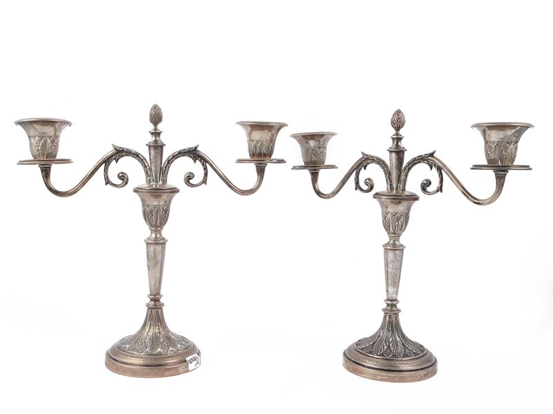 Coppia di Candelabri in Argento