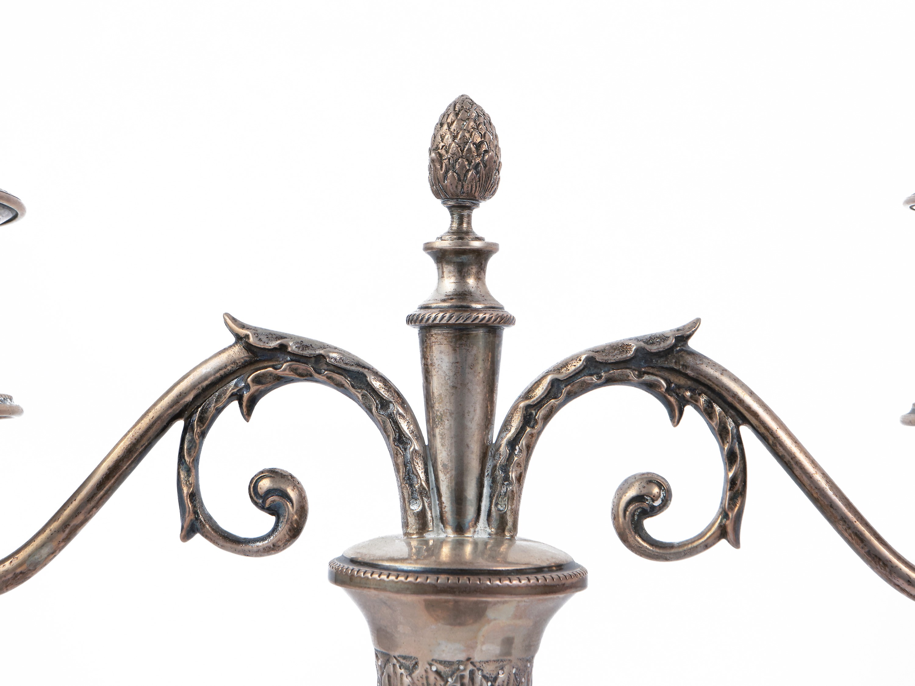 Coppia di Candelabri in Argento