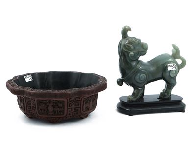 Due Accessori Decorativi Orientali