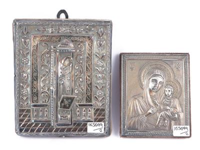 Icone con ritza in argento, raffiguranti Madonna con Bambino e motivi floreali