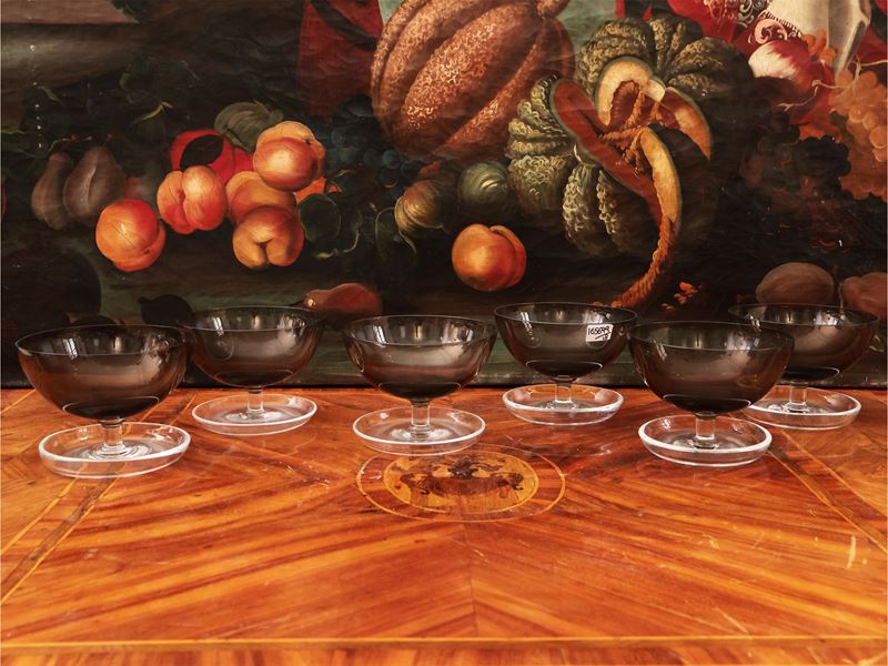 Serie di diciotto coppe da champagne in vetro