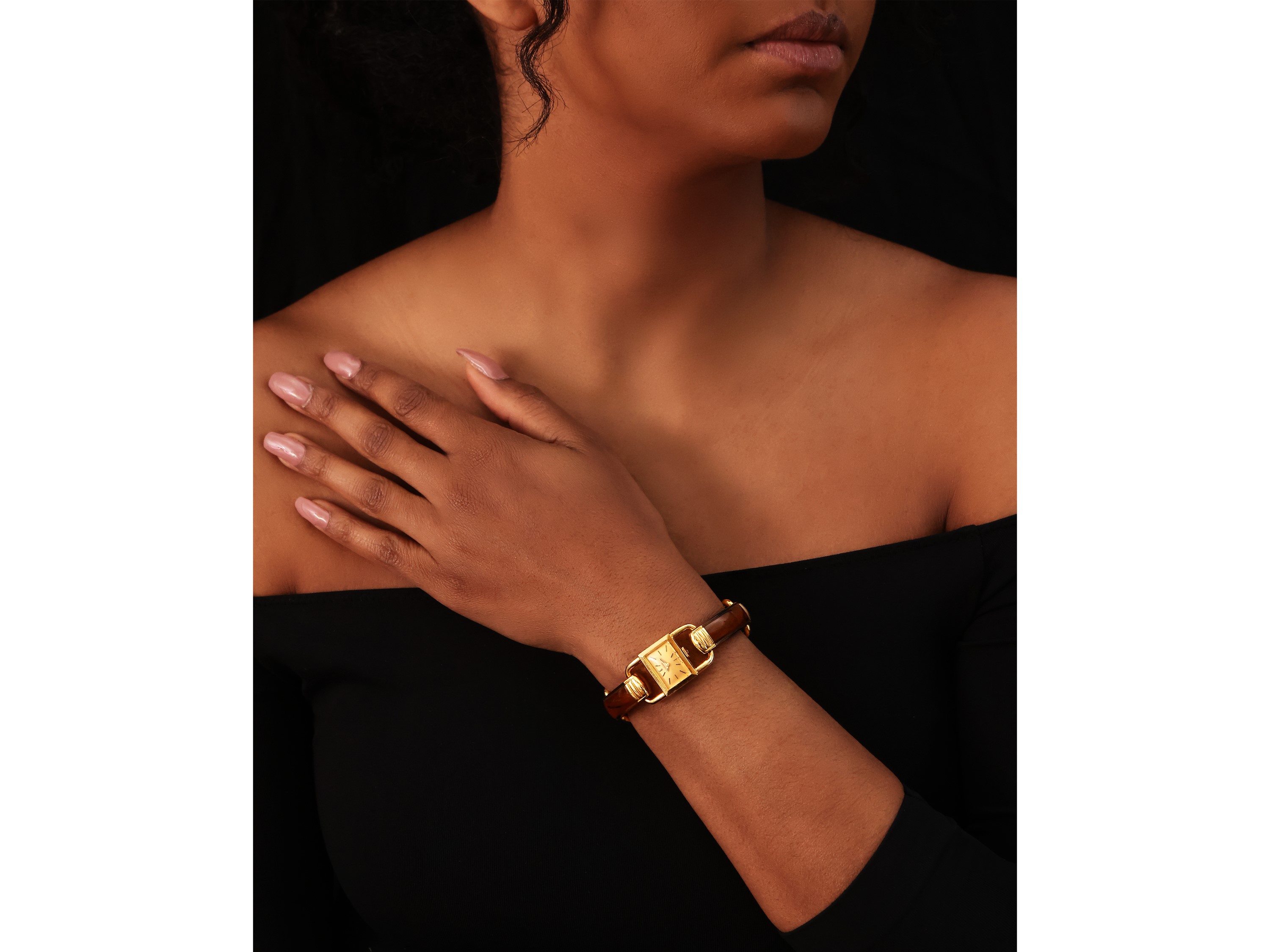 Jaeger Le Coultre, orologio da polso da donna Etrier in oro giallo e bachelite