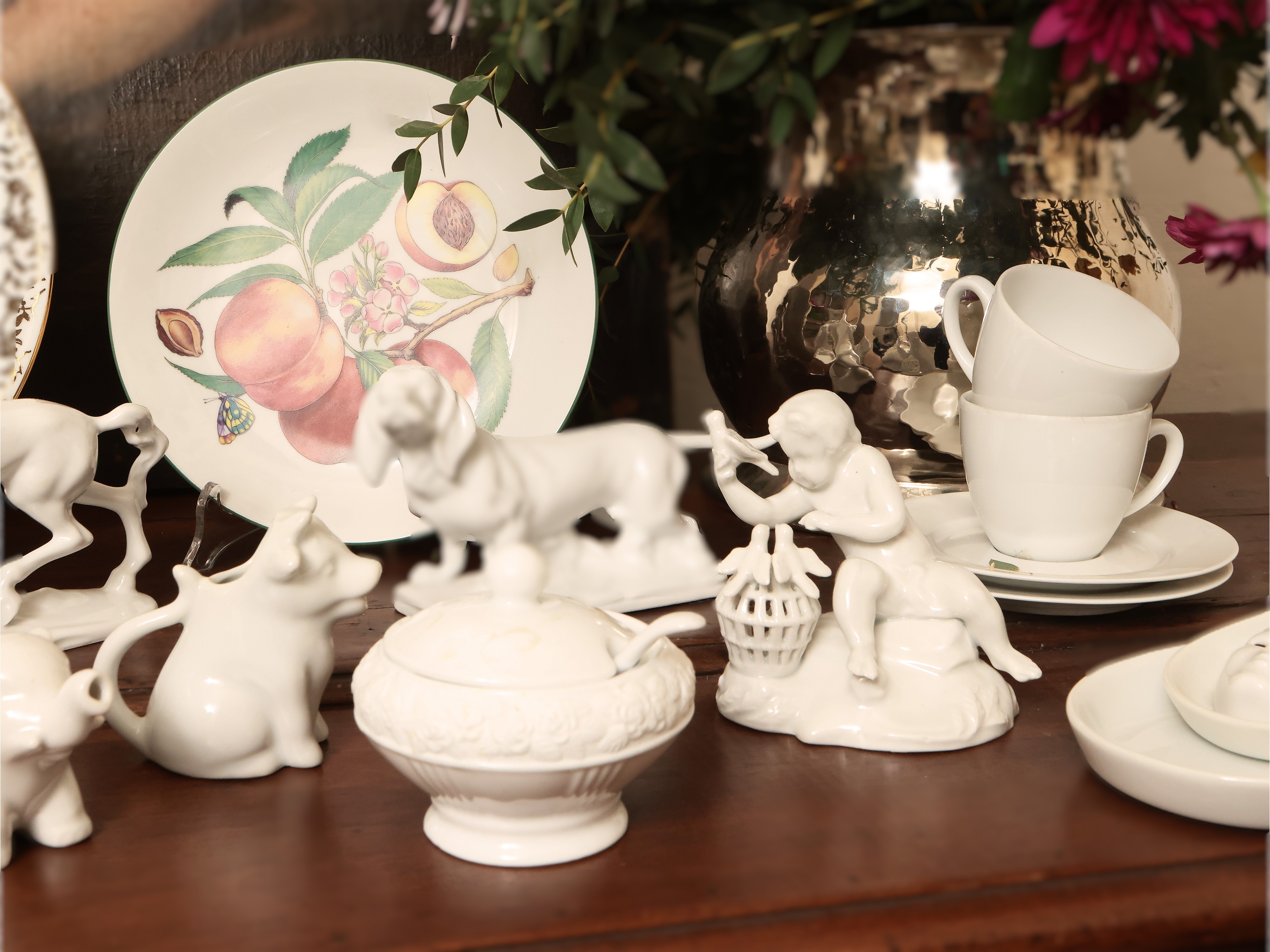Miscellanea di accessori per la tavola in porcellana