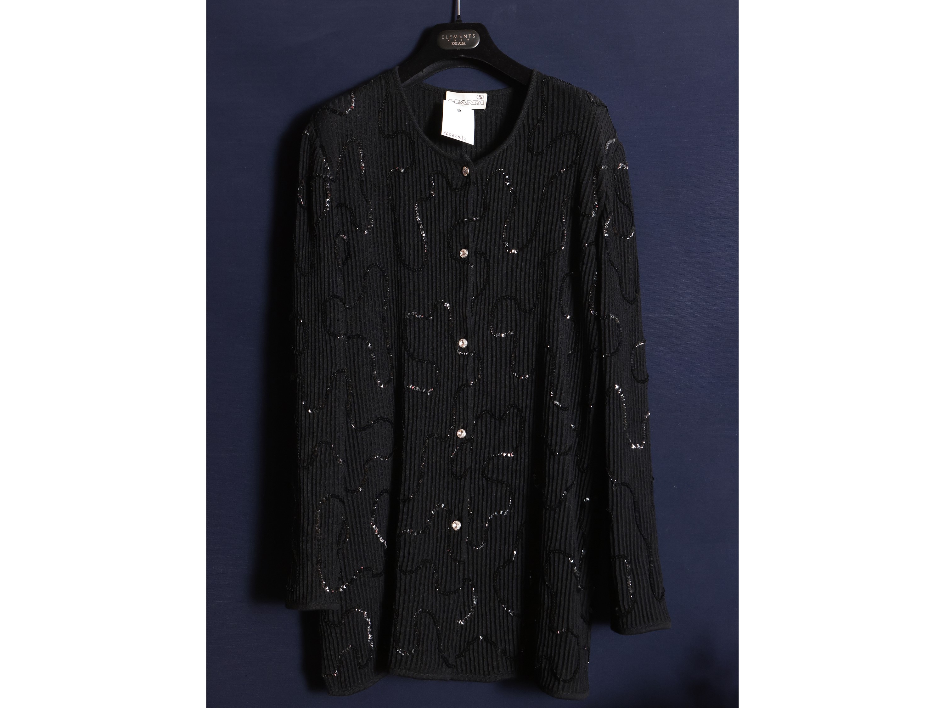 Escada, Giacca da sera nera