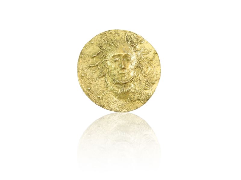 Medaglia a bassorilievo in oro giallo