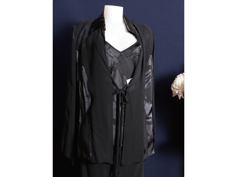 Completo da sera in seta