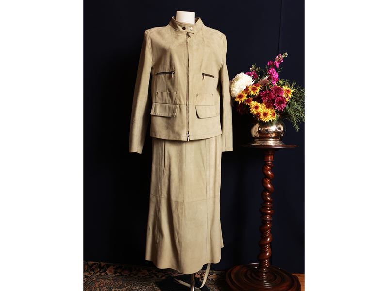 Tailleur scamosciato verde muschio