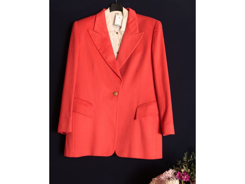 Escada, Giacca in cashmere rosso