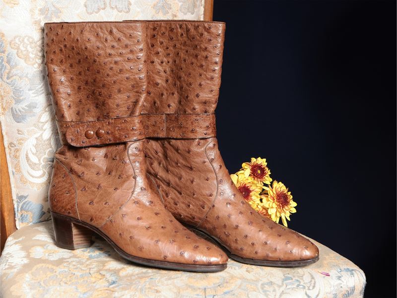 Tanino Crisci, Stivaletto in struzzo marrone