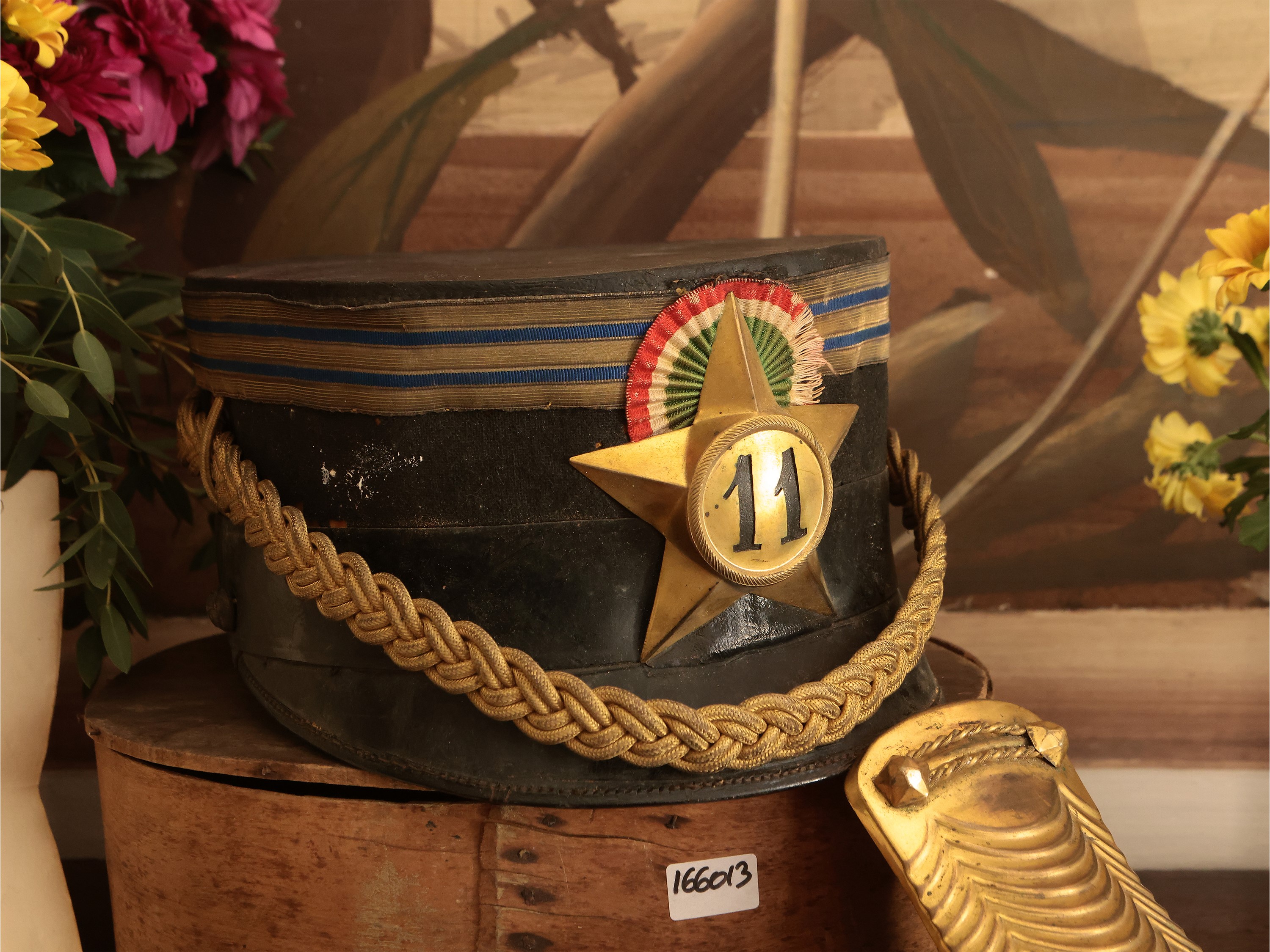Militaria