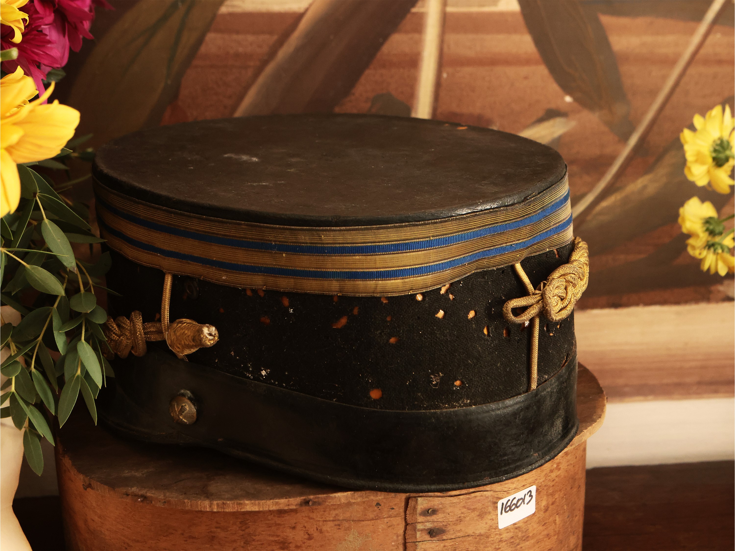 Militaria
