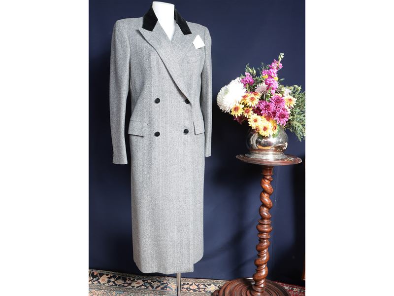 Cappotto in lana spigato grigio