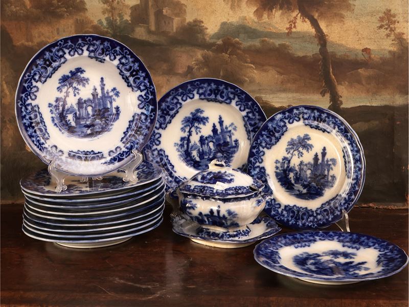 Assortimento di Piatti in Terraglia, Athens