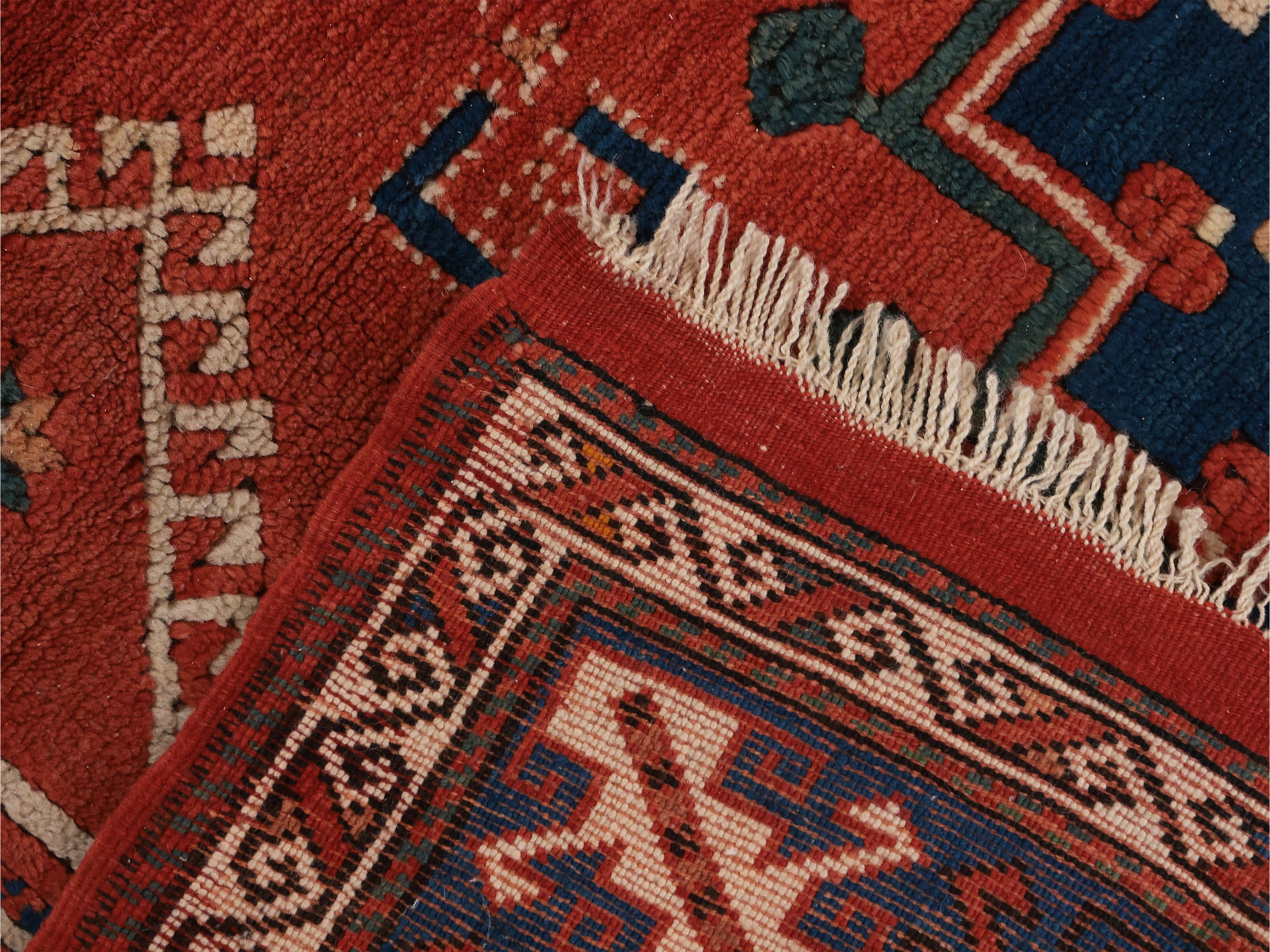 Tappeto caucasico Kars di vecchia manifattura