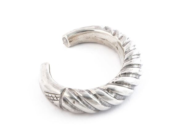 Bracciale rigido in argento 925