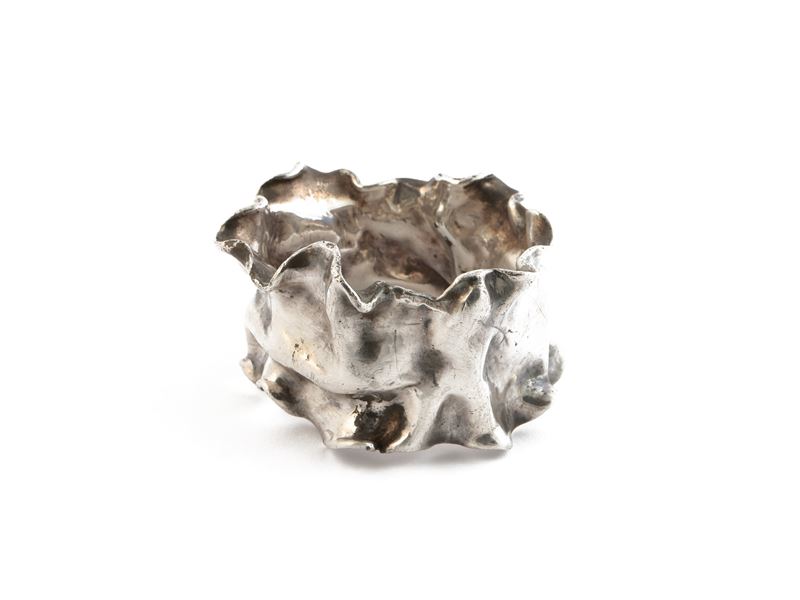 Bracciale Rigido in Lamina di Argento 925 Sbalzato