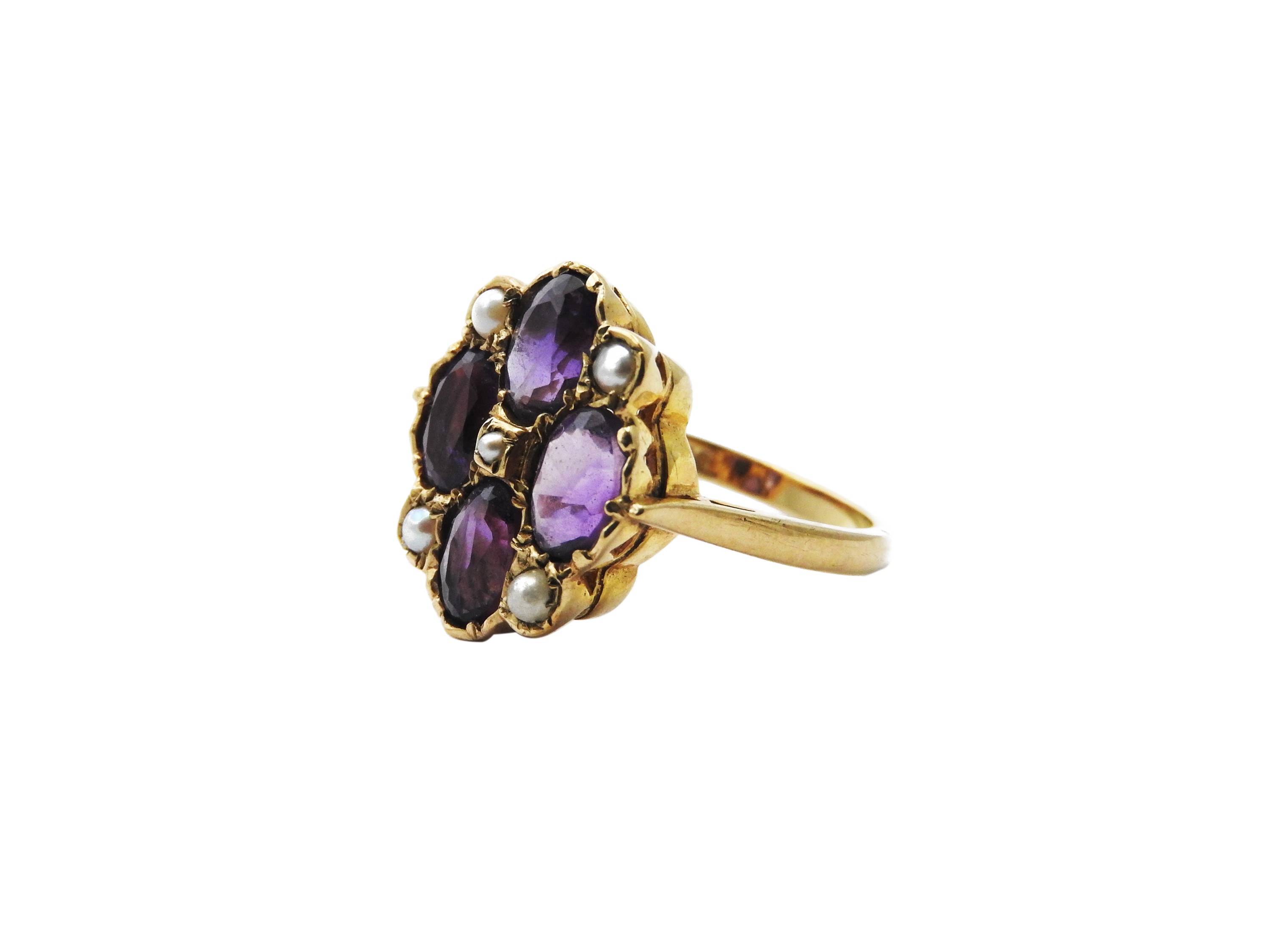 Anello in Oro 375/1000 con Ametiste e Microperle