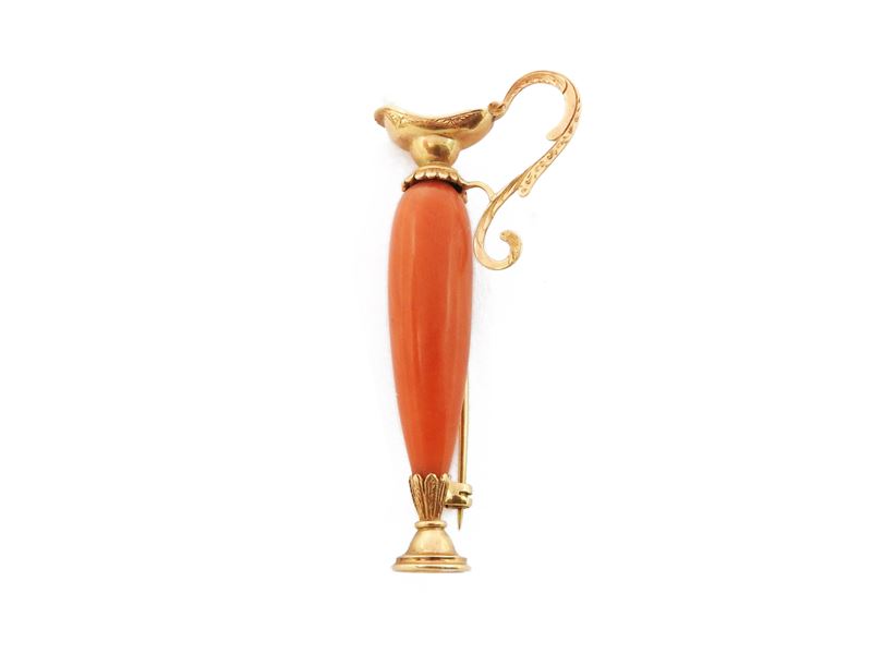 Spilla in Oro Giallo e Corallo Rosso Arancio