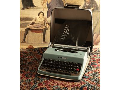 Macchina da Scrivere, Olivetti Lettera 32