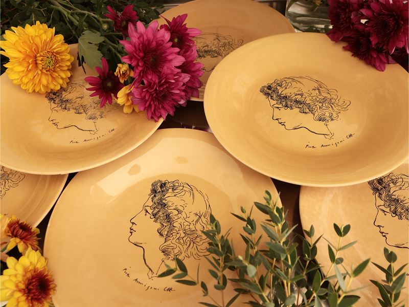 Pietro Annigoni - Serie di Dodici Piatti Decorativi in Ceramica Ocra