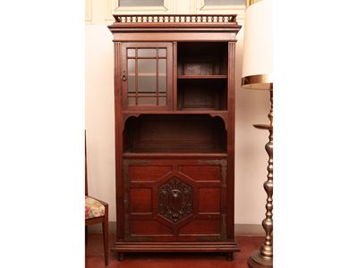 Piccola Credenza in Mogano