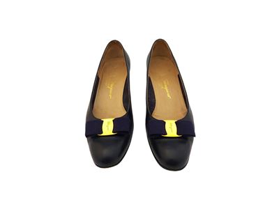 Salvatore Ferragamo, Décolleté in Pelle Viola