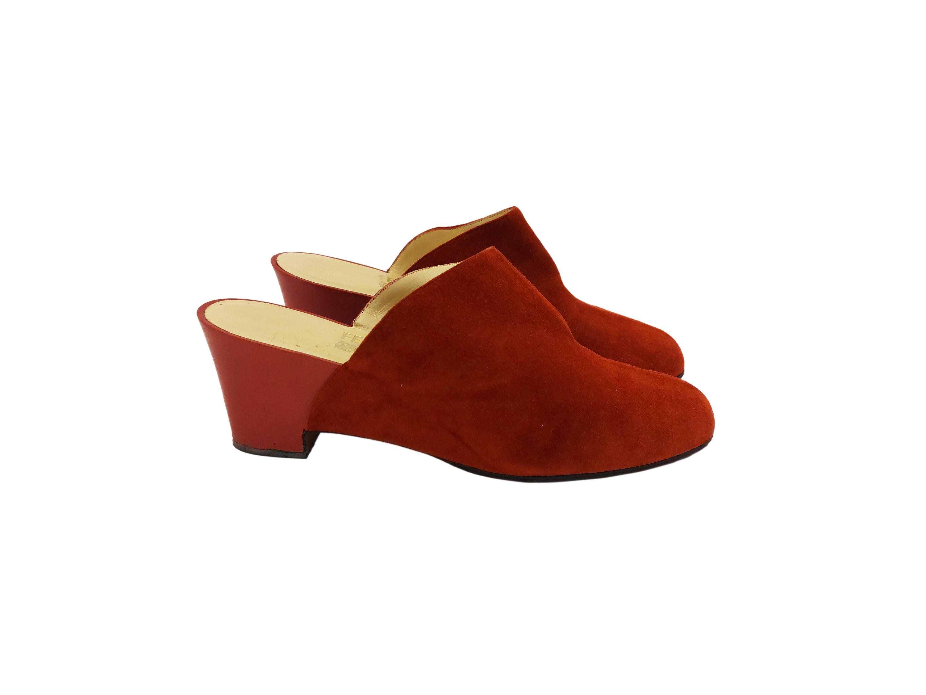 Salvatore Ferragamo, Sabot in Suede Rossi