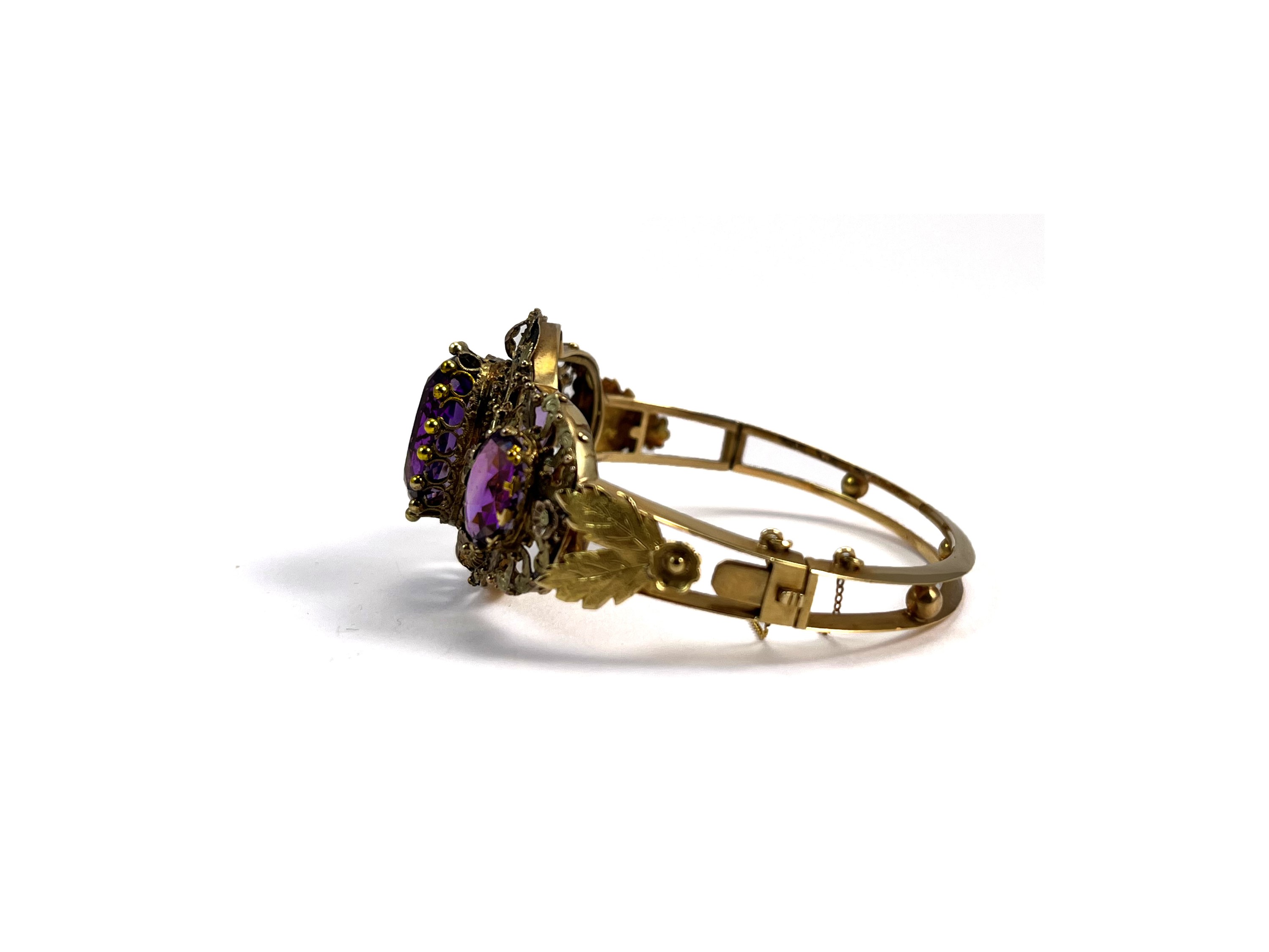 Parure Collana, Bracciale Rigido e Anello in Oro Giallo con Ametiste