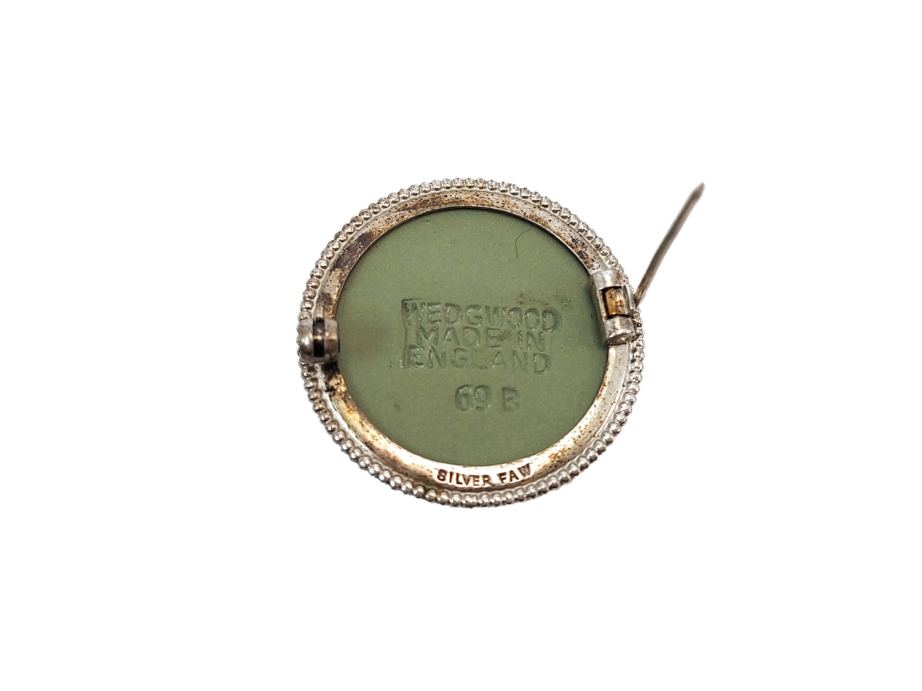 Spilla in argento con placca in ceramica Wedgwood verde