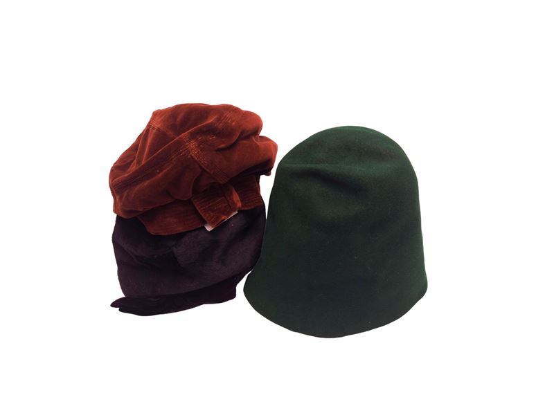 Lotto di Sei Cappellini