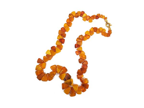 Collana in ambra