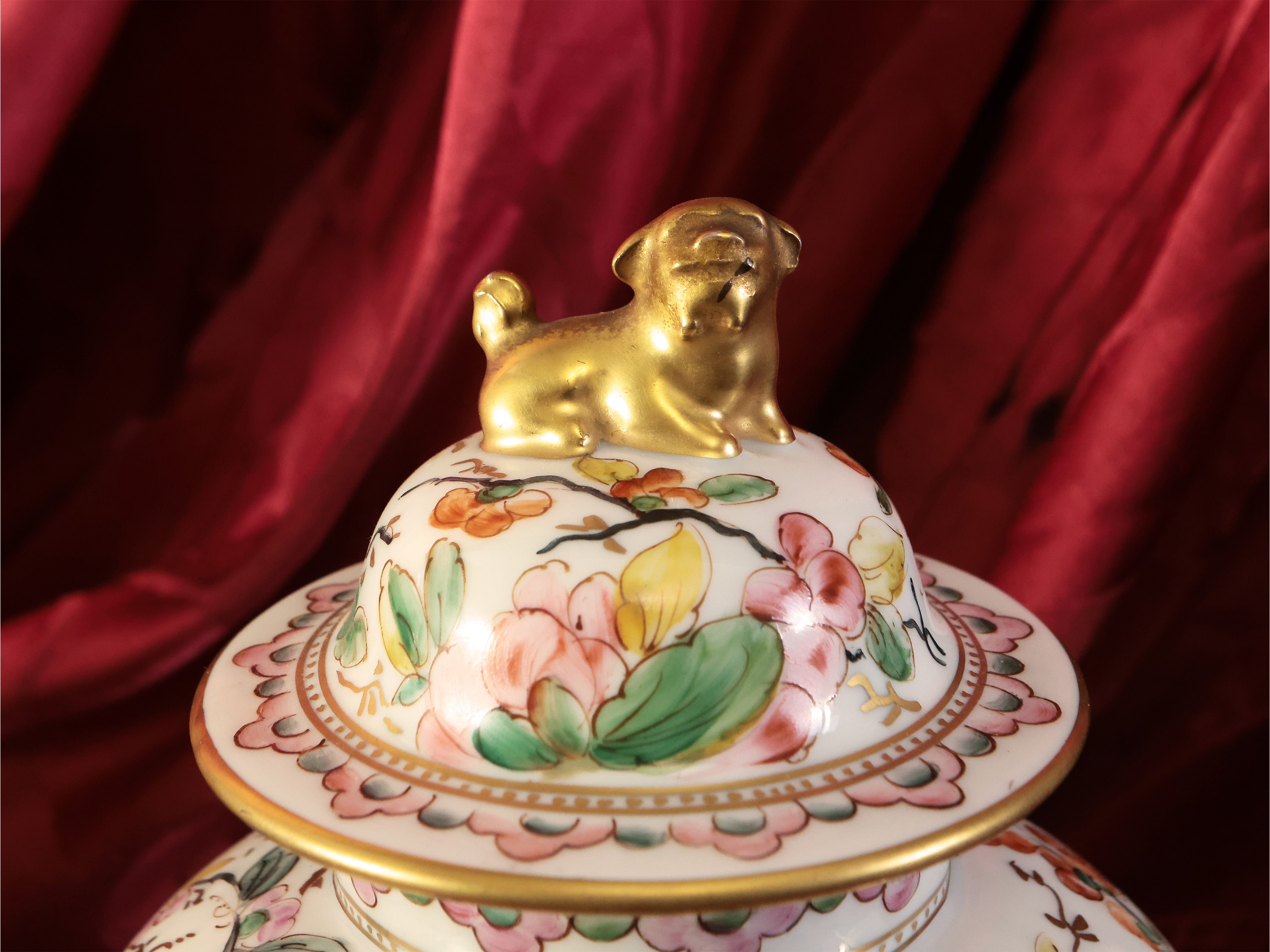 Coppia di Potiche in Porcellana, Limoges