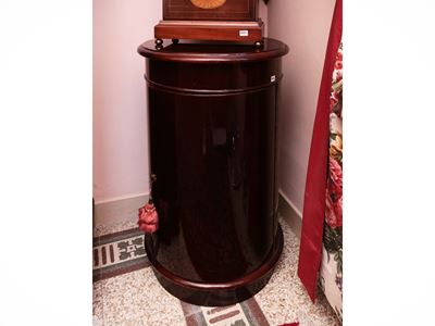 Comodino a Colonna in Mogano