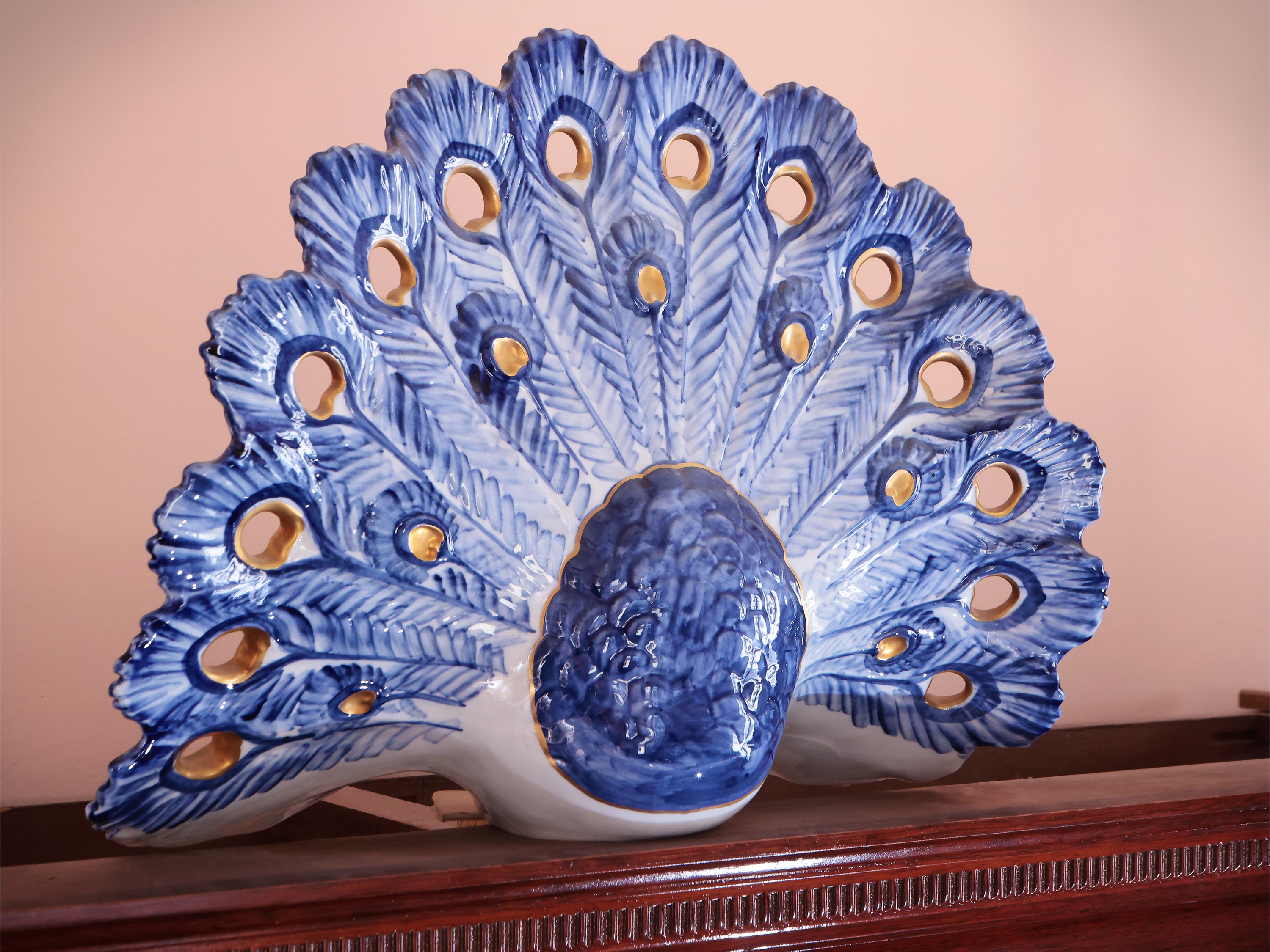 Grande Gruppo in Ceramica Smaltata
