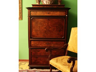 Secretaire Biedermeier Impiallacciato in Radica di Noce