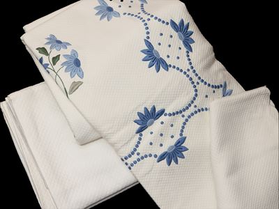 Tre Copriletto in Piquet di Cotone Bianco