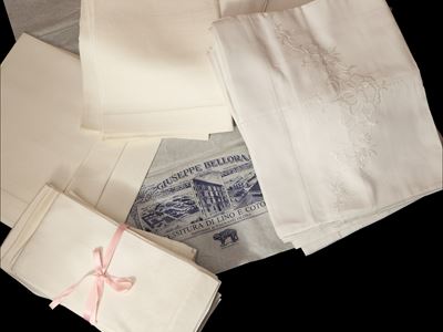 Assortimento di Asciugamani in Puro Lino